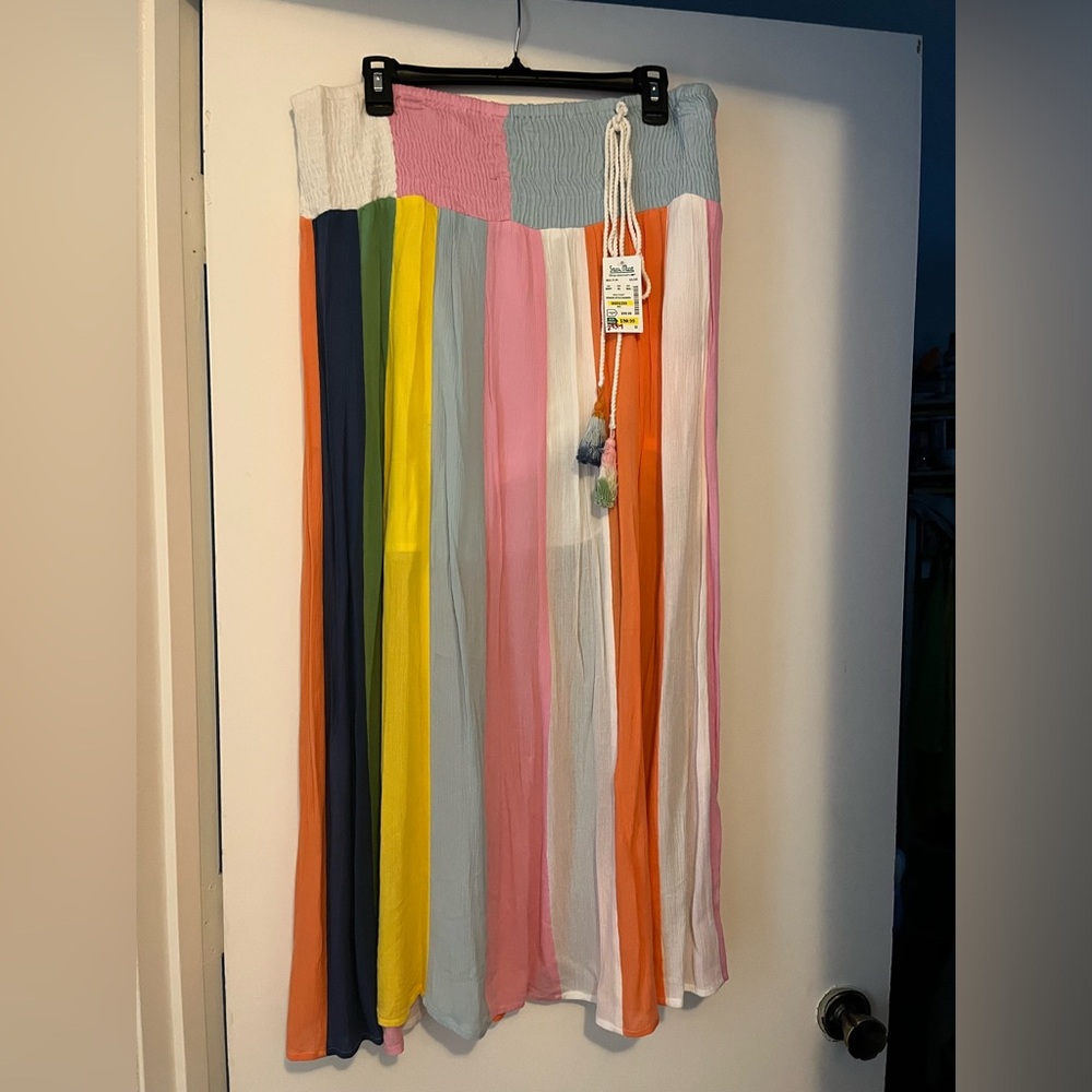 Brand new Skirt with tags Size XL